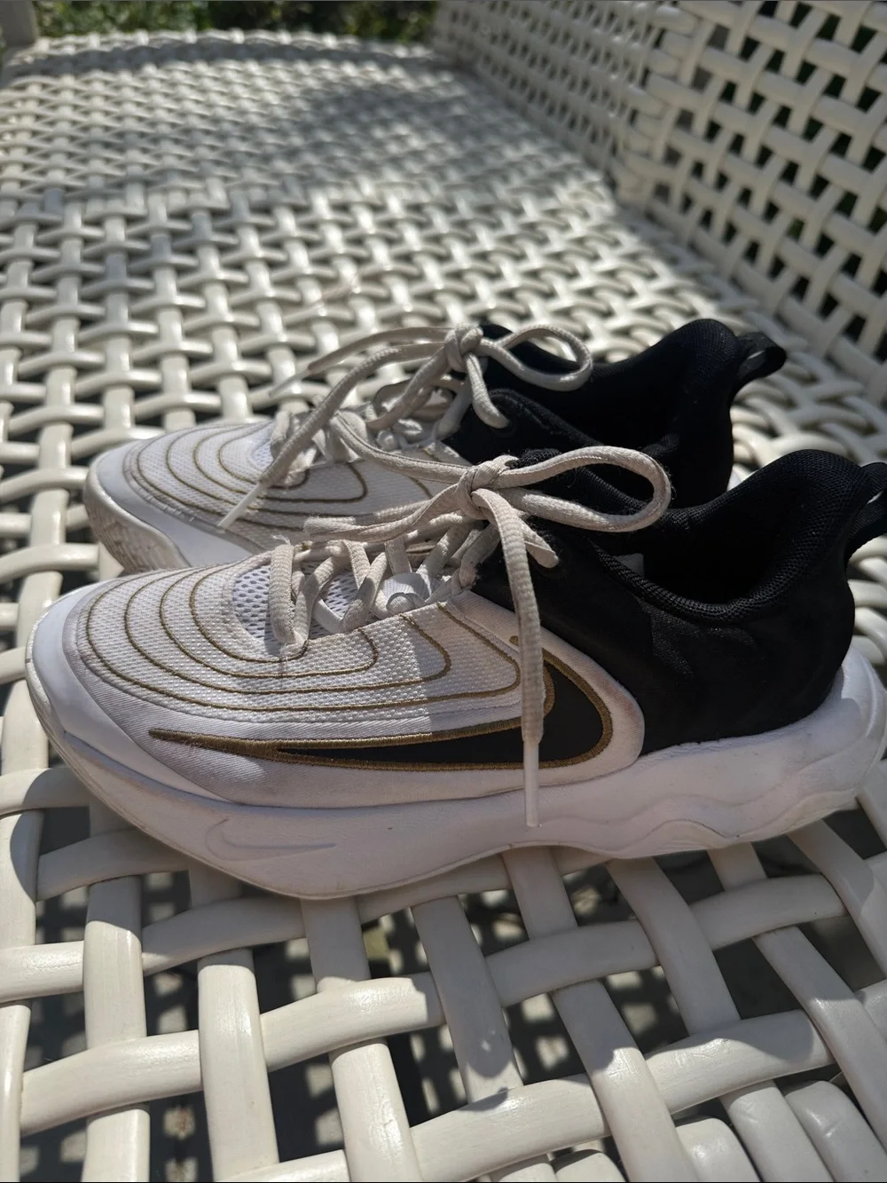 Nike Giannis Immortality 3.5 Athletic Sneaker White Tie Youth basketball FZ6734